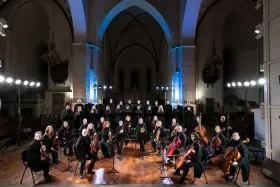 Chor des lettischen Rundfunks und „Sinfonietta Riga” am Karfreitag